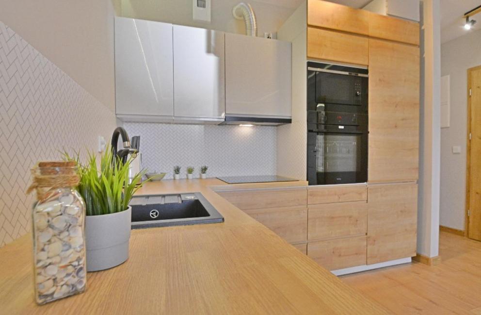 Sun Towers - Apartamenty Bryza - Apartamenty Z Parkingiem Świnoujście Eksteriør bilde